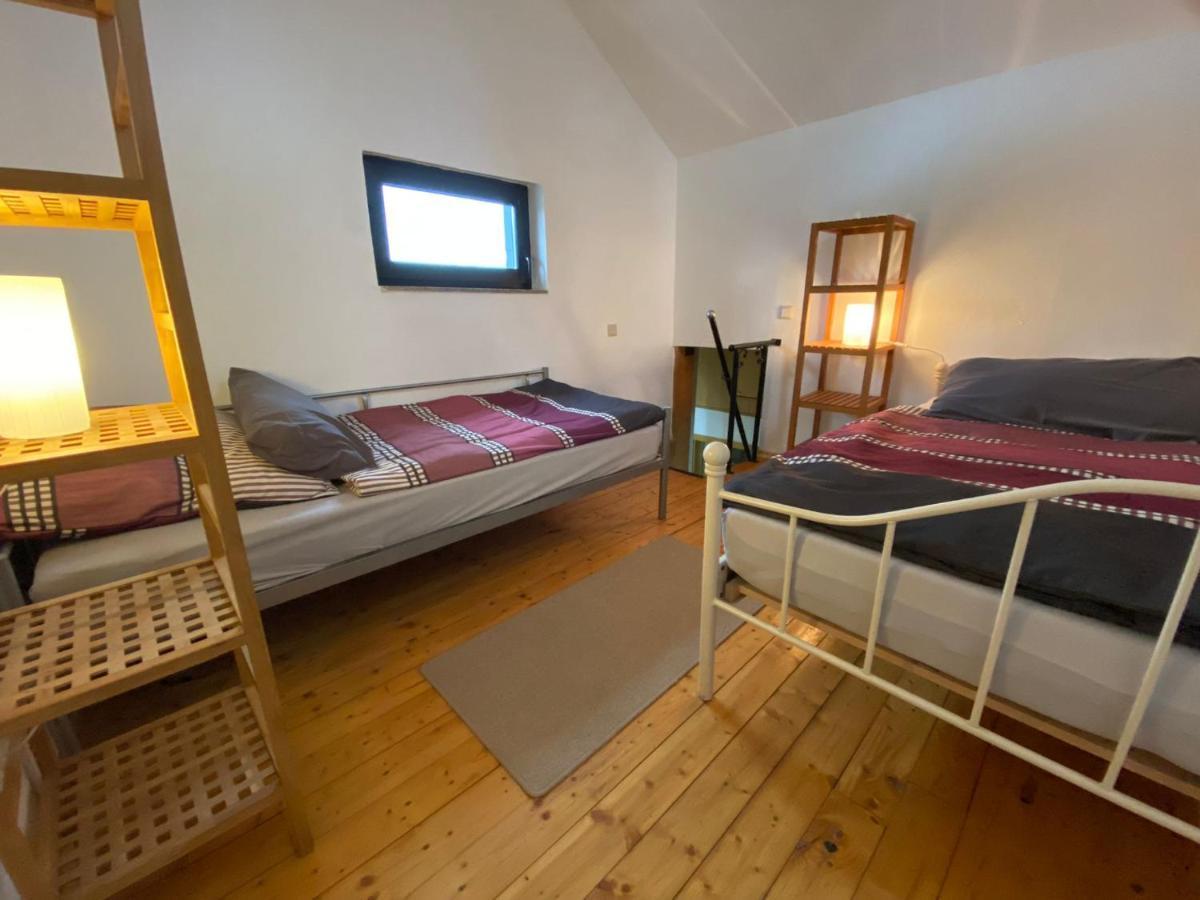 Ferienwohnungen! Kleine Bungalows Mit Terrasse! Stockhausen-Illfurth Bagian luar foto