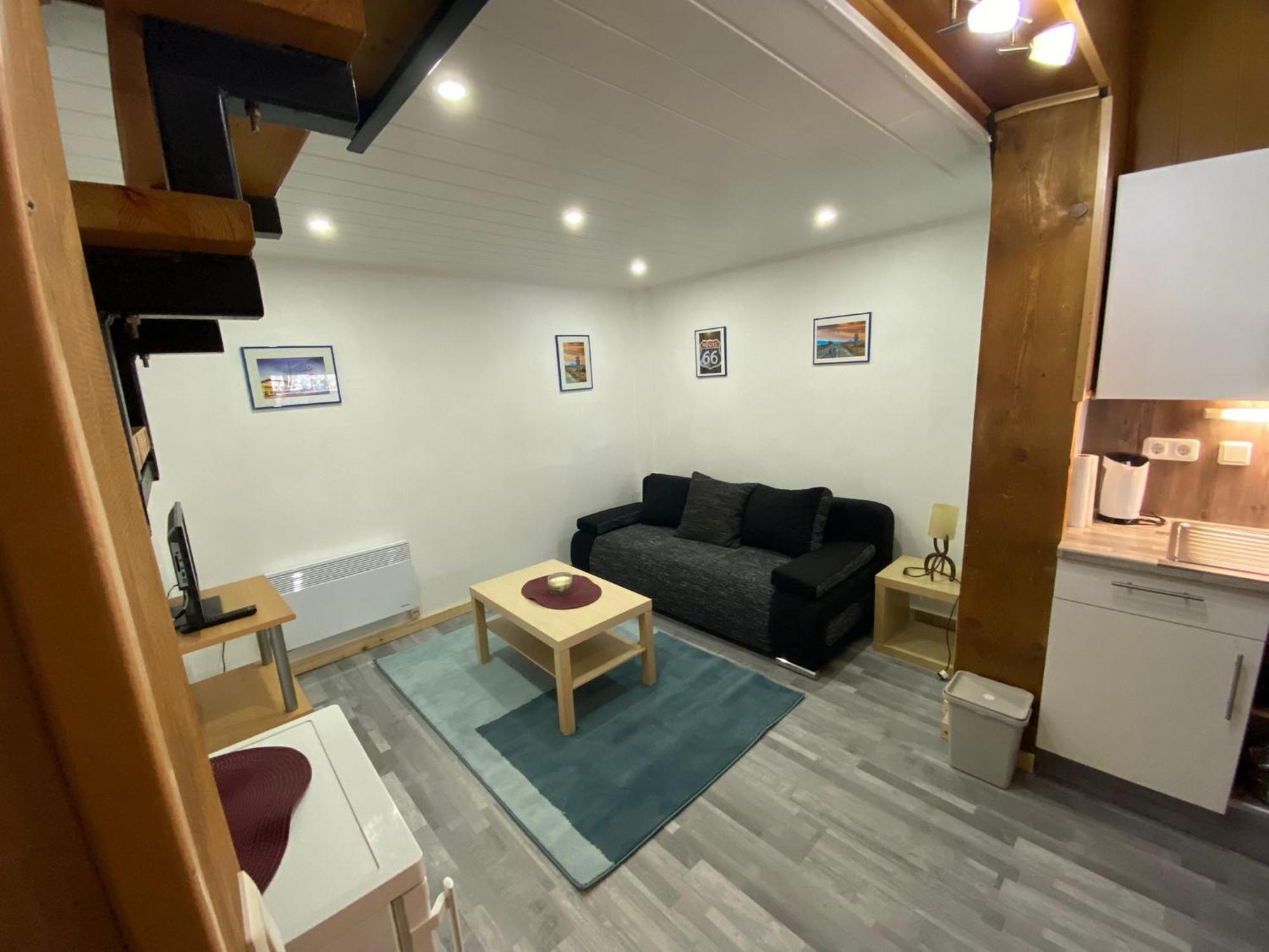 Ferienwohnungen! Kleine Bungalows Mit Terrasse! Stockhausen-Illfurth Ruang foto